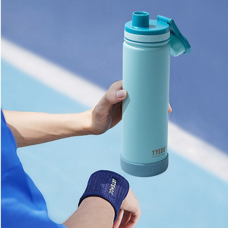TYESOステンレス製真空断熱ボトル 420/600/750 - Sports Equipment 7 Year Old のレビューと価格
